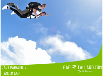 Profitez de votre Séjour à l'hôtel Havvah Gap pour vous initier au saut en parachute à Tallard